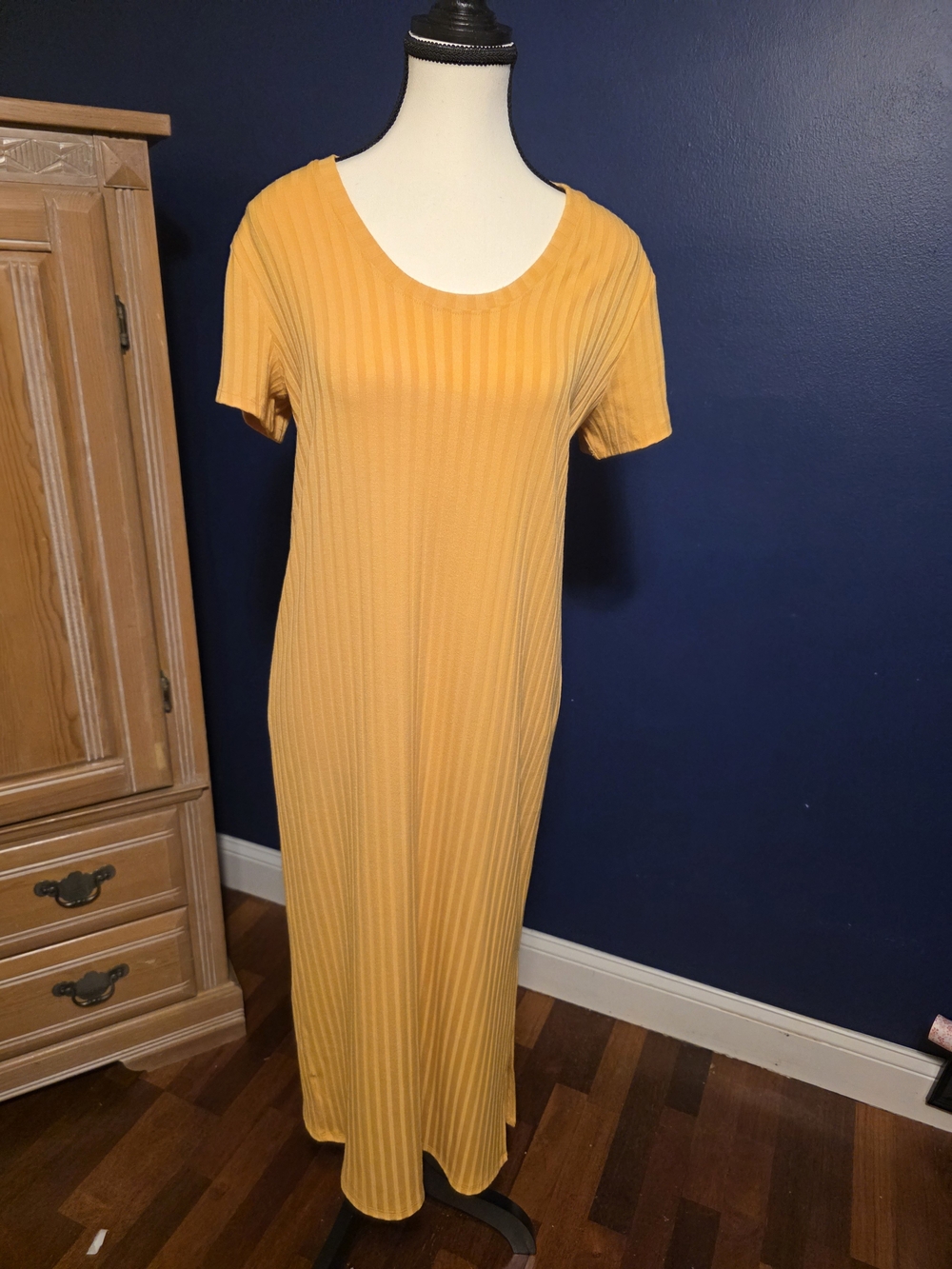 LOFT Yellow Ribbed Short Sleeve Maxi Dress
